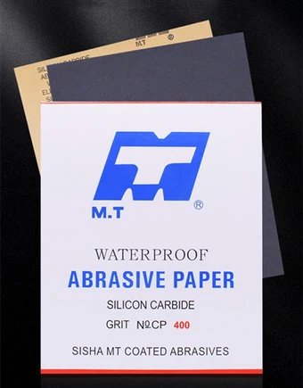 mokré a suché brusné listy